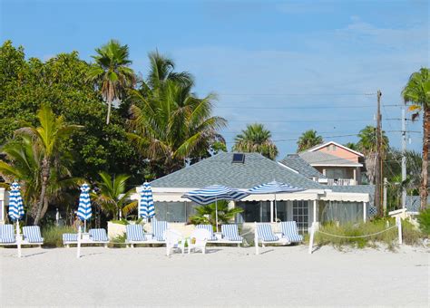 Anna maria island florida bungalow beach resort - About Anna Maria Island. The quaint feel of Anna Maria Island makes it the perfect place to eat grouper sandwiches and kayak with dolphins. While you’re here visit Bean Point Beach, tucked away on the north end of the island — a cozy paradise with an Old Florida vibe. Then hop on over to Anna Maria Bayfront Park, which includes sweeping ...